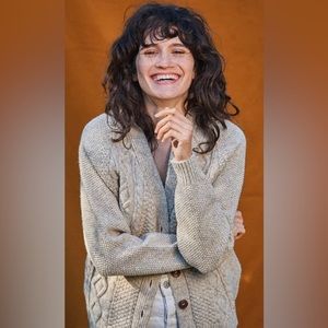 L’envers annie cardigan oatmeal size small merino wool